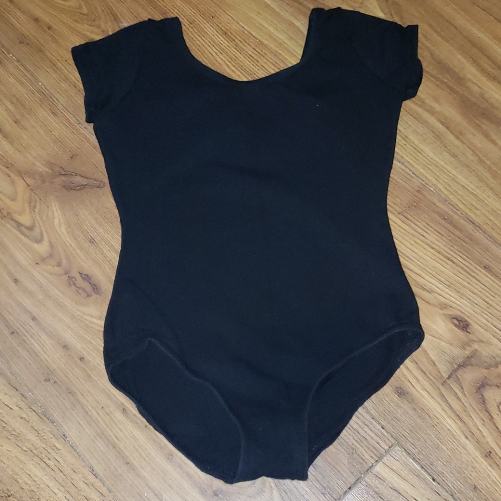❤3/10❤Capezio loetard size (M)